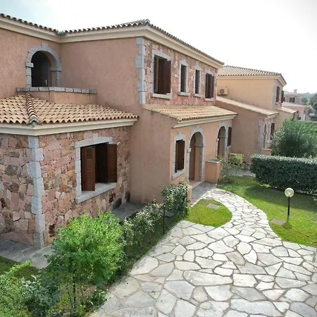 Del Mar San Teodoro (Sardinia)